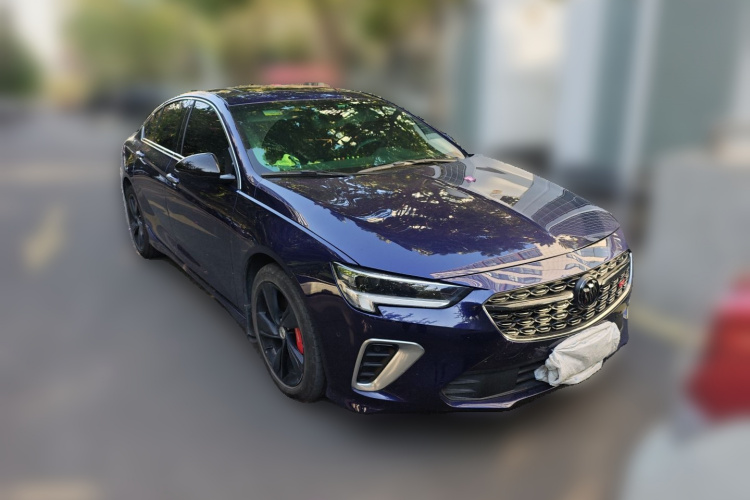 别克 君威 2020款 GS 28T 尊贵型车身外观3