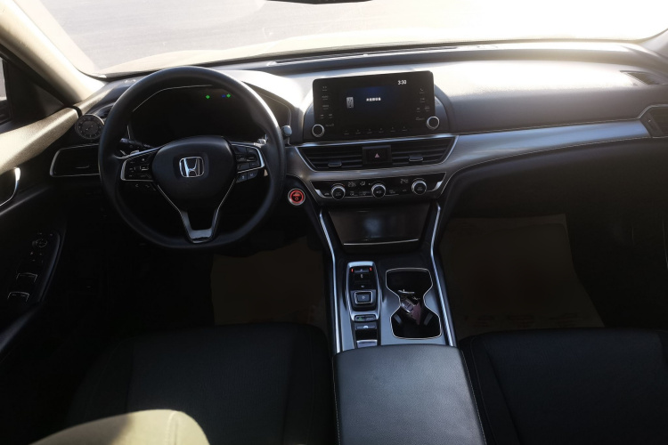 本田 雅阁 2018款 锐·混动 2.0L 锐酷版 国VI中控内饰7002