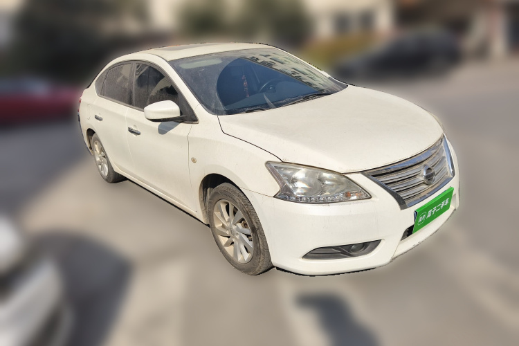 日产 轩逸 2014款 1.6XV CVT尊享版车身外观6002