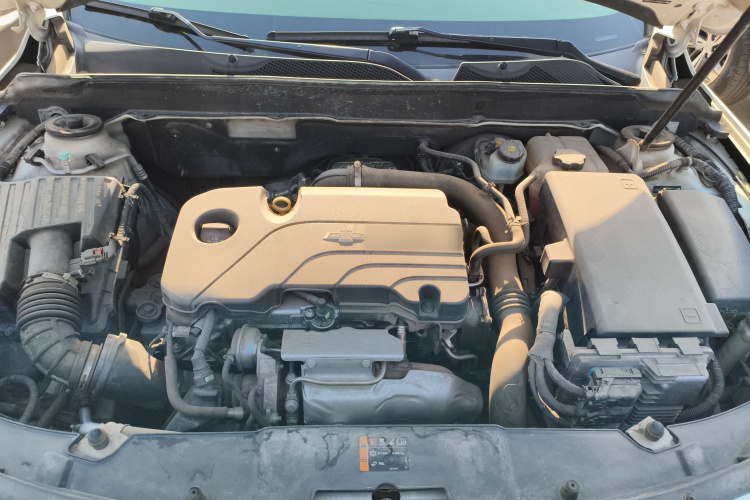 雪佛兰 迈锐宝 2018款 530T 自动豪华版机舱底盘24