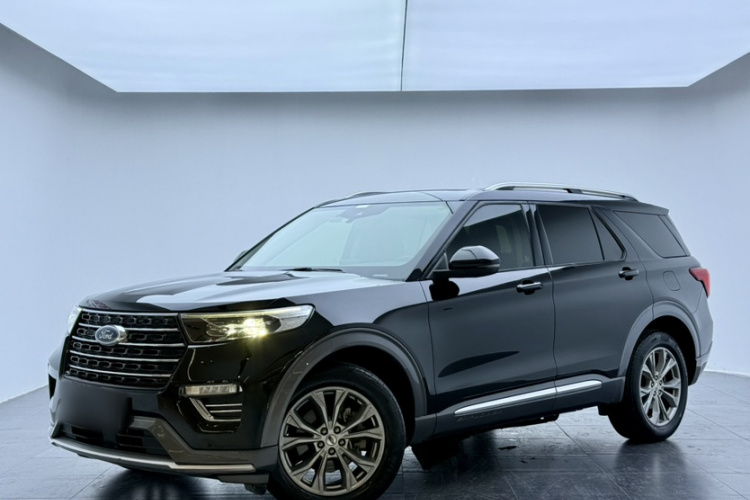 福特 探险者 2020款 EcoBoost 285 四驱风尚版 7座车身外观1