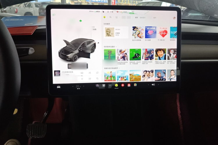 特斯拉 Model Y 2021款 标准续航后驱版局部细节16