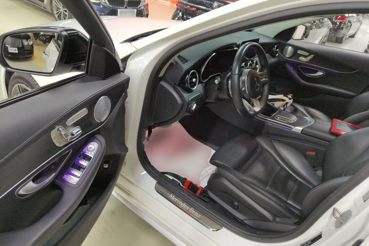 奔驰C级 2021款 C 260 L 运动星耀臻藏版中控内饰7003