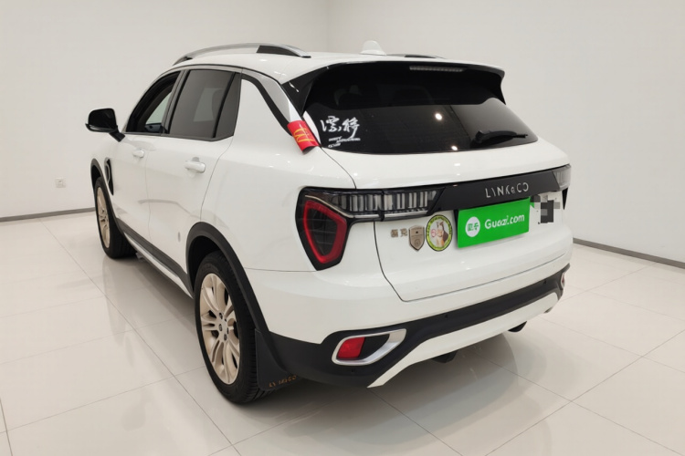 领克01 2017款 2.0T 两驱型Pro版车身外观5