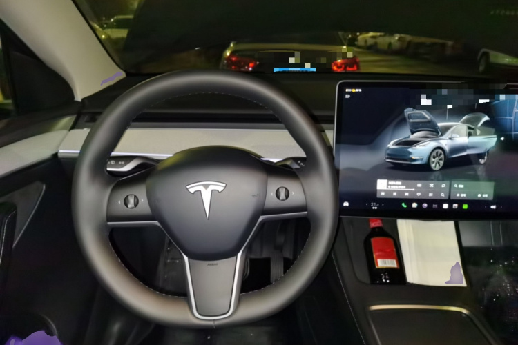 特斯拉 Model Y 2024款 后轮驱动版中控内饰13
