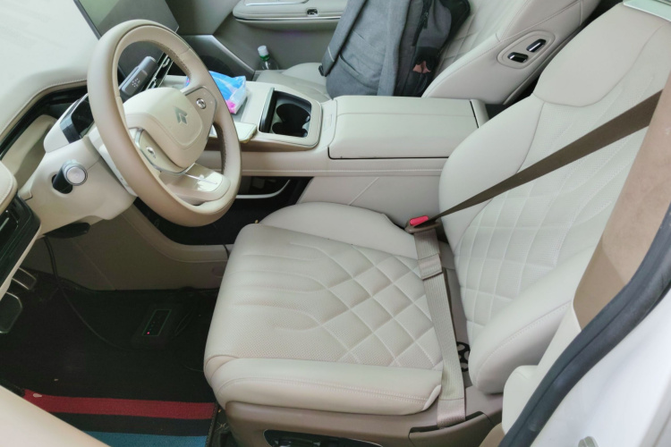 昊铂HT 2024款 825鸥翼激光雷达版局部细节19