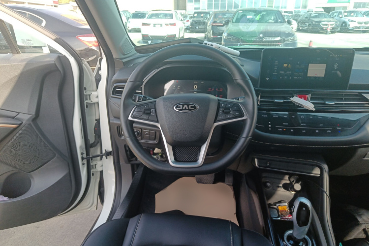 江汽集团 江淮iEVS4 2019款 豪华智享型中控内饰13