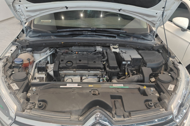 雪铁龙 C4世嘉 2018款 1.6L 自动豪华型局部细节24