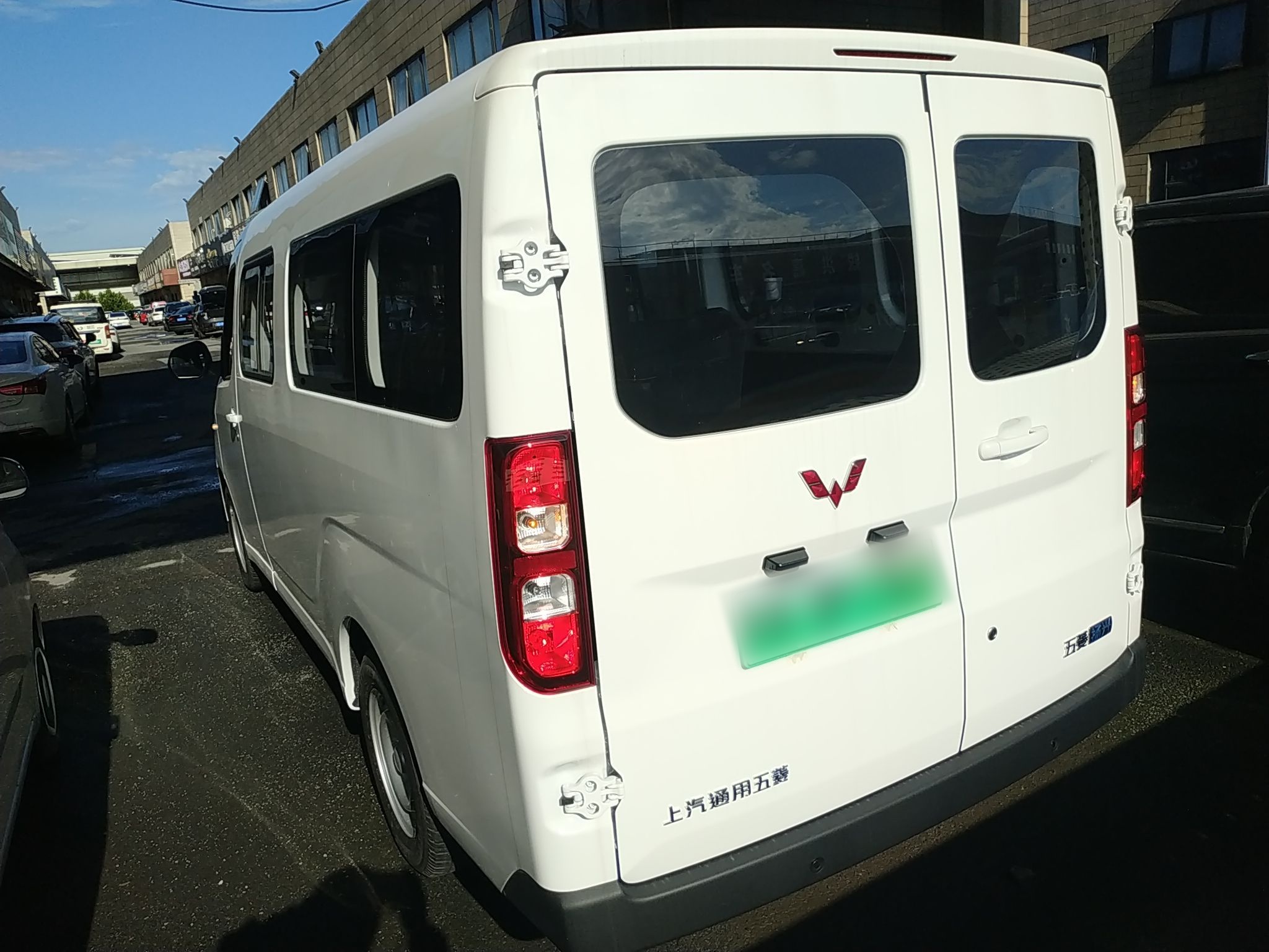 五菱汽车 五菱扬光 2024款 300KM 舒适型客车版 75kW