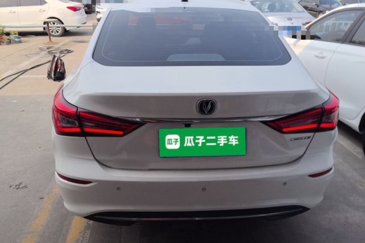 长安 逸动 2019款 高能版 1.6L GDI 手动先锋型 国VI车身外观6004