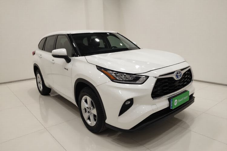 丰田 汉兰达 2023款 2.5L智能电混双擎四驱精英版 7座车身外观3