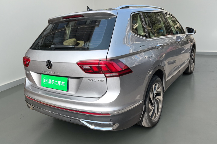 大众 途观L 2022款 330TSI 自动两驱智享版车身外观7