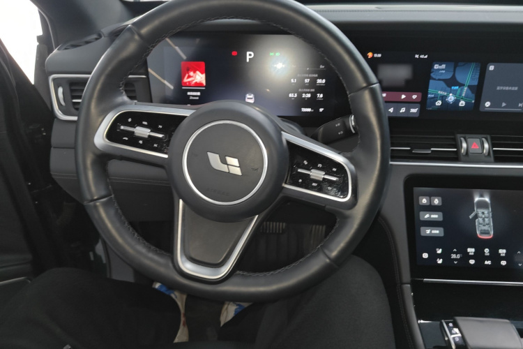 理想汽车 理想ONE 2021款 增程6座版中控内饰13