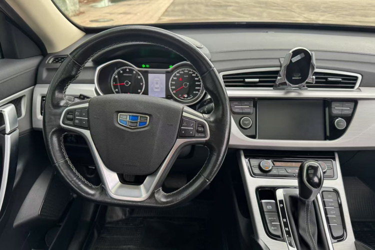 吉利汽车 博越 2016款 1.8TD 自动智尚型中控内饰13