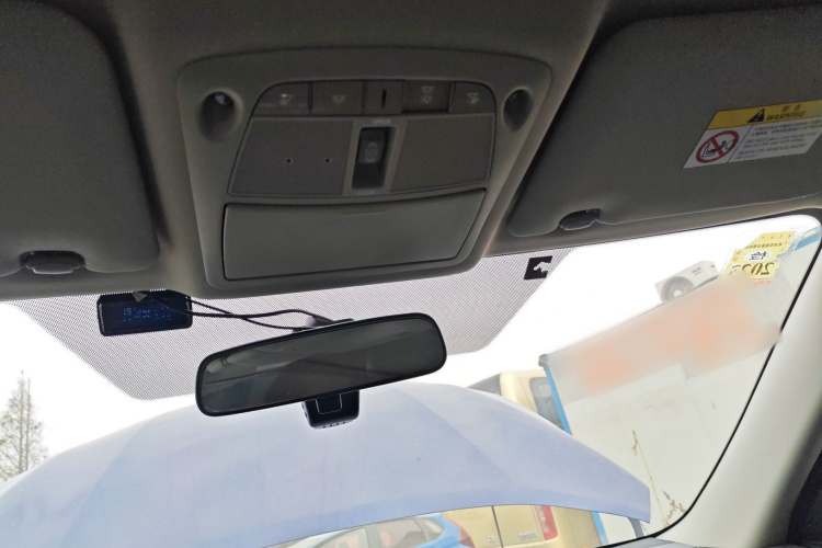 日产 奇骏 2017款 2.0L CVT舒适版 2WD局部细节22