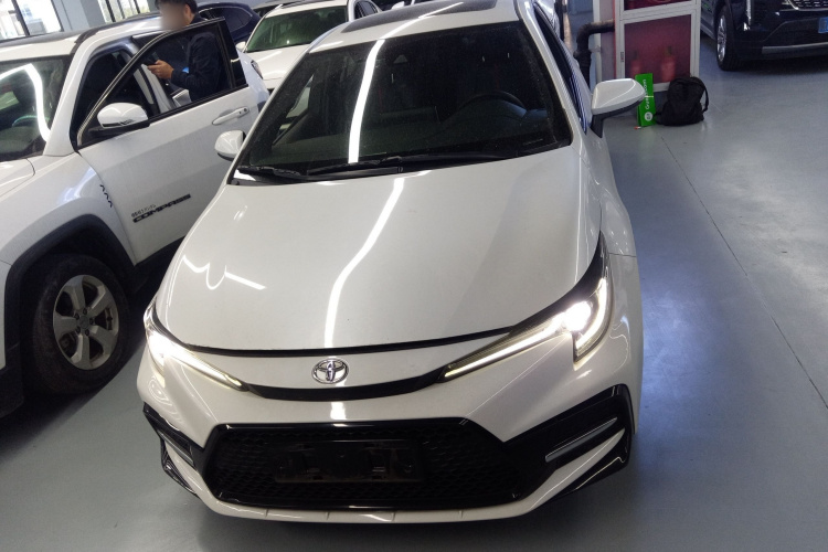 丰田 雷凌 2021款 185T CVT运动版车身外观6001