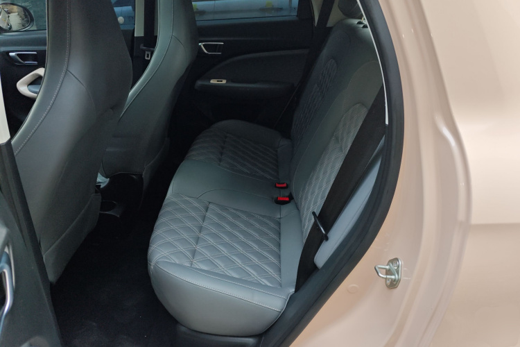 零跑汽车 零跑T03 2021款 400豪华版中控内饰7004