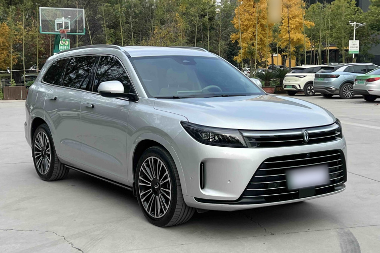 鸿蒙智行 问界M7 2024款 1.5T 后驱Plus版 5座车身外观6003