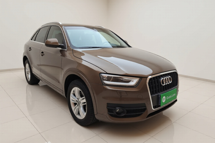 奥迪Q3 2015款 30 TFSI 舒适型车身外观3