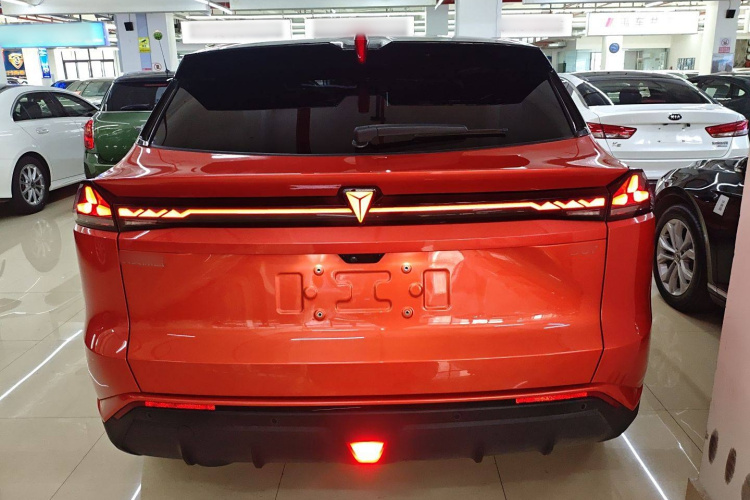 深蓝汽车 深蓝S07 2024款 215Max 乾崑智驾ADS SE增程版车身外观6004