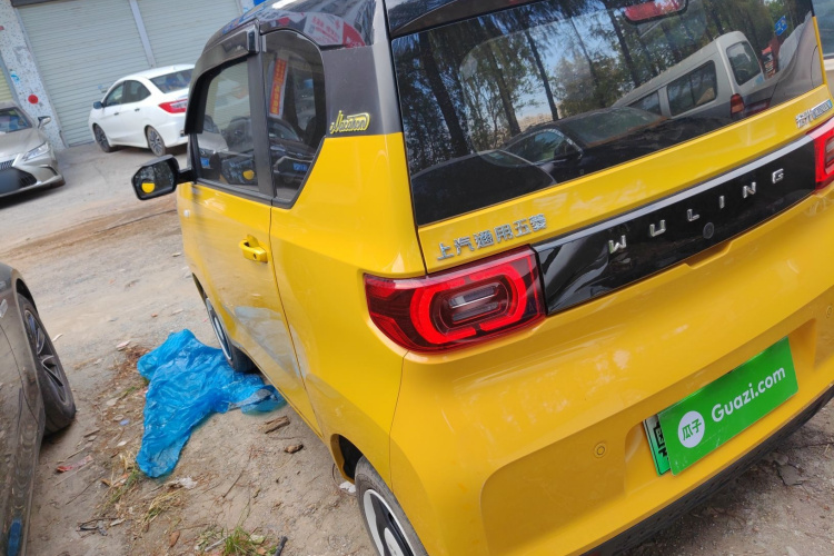 五菱汽车 宏光MINIEV 2021款 马卡龙时尚款 三元锂车身外观4