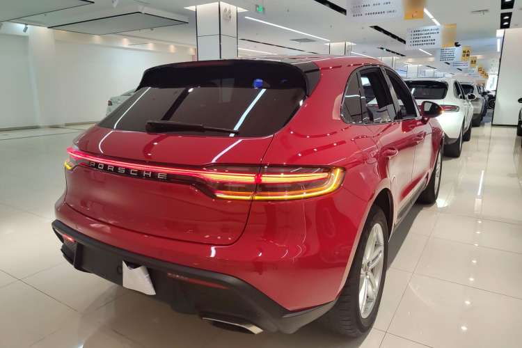 保时捷 2023款 Macan 2.0T车身外观6005