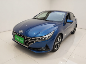 现代 伊兰特 2021款 1.5L CVT LUX尊贵版