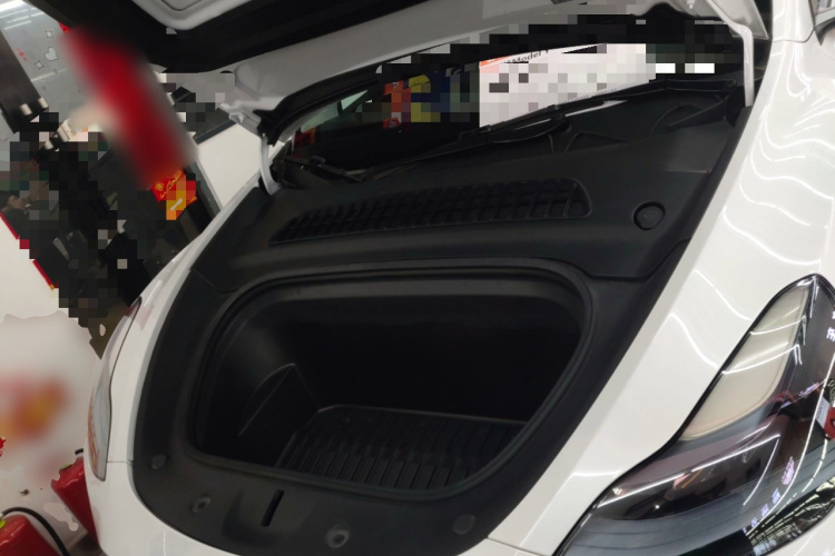 特斯拉 Model Y 2022款 改款 后轮驱动版局部细节24