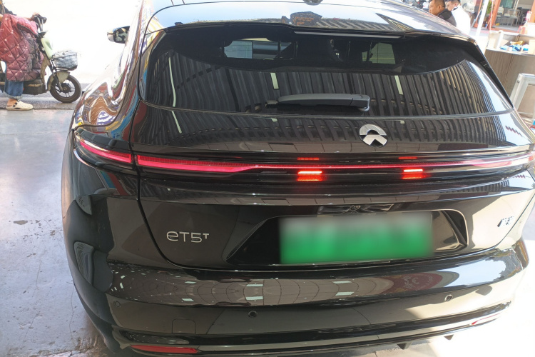 蔚来ET5T 2025款 100kWh Touring车身外观6004