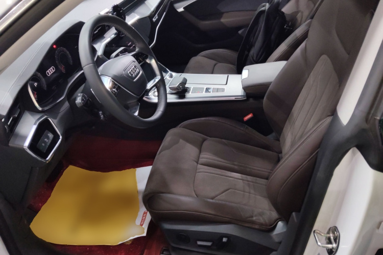 奥迪A7L 2022款 45 TFSI S-line 筑梦新生版中控内饰19