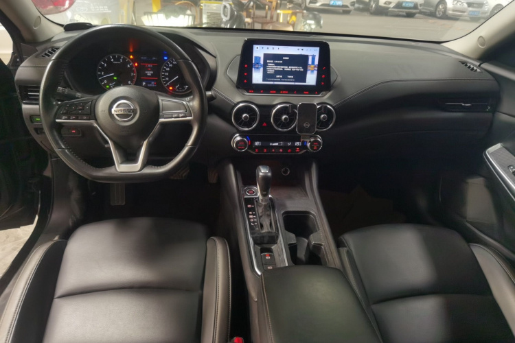 日产 轩逸 2022款 1.6L XL CVT悦享版中控内饰7002