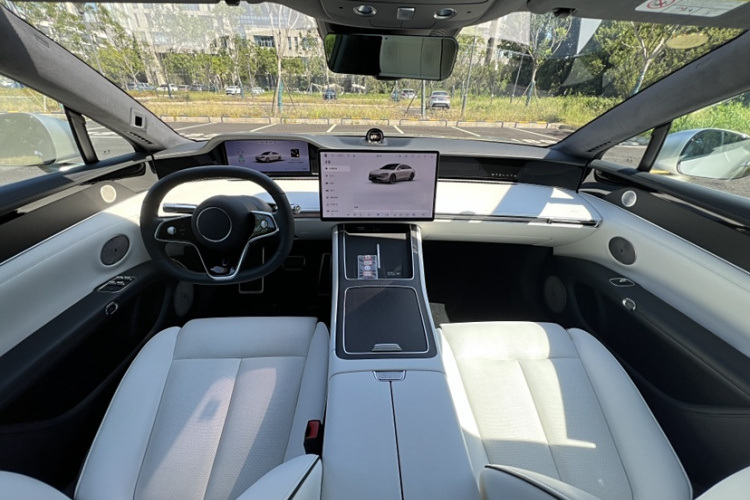 鸿蒙智行 享界S9 2024款 纯电 Ultra 四驱旗舰版中控内饰7007