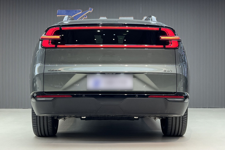 长安启源E07 2025款 纯电 四驱 90kWh Ultra高性能版车身外观6001