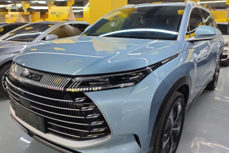 比亚迪 护卫舰07 2023款 DM-i 100KM 旗舰型