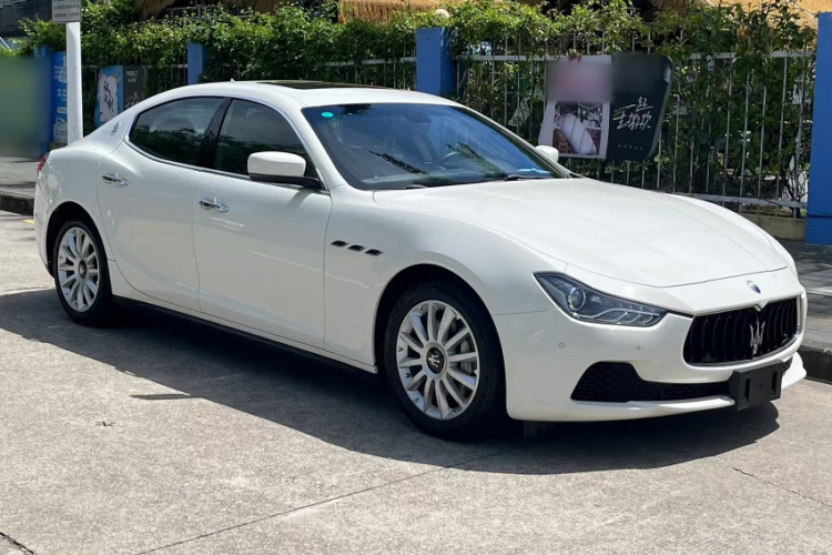 玛莎拉蒂 Ghibli 2014款 3.0T 标准版车身外观6005