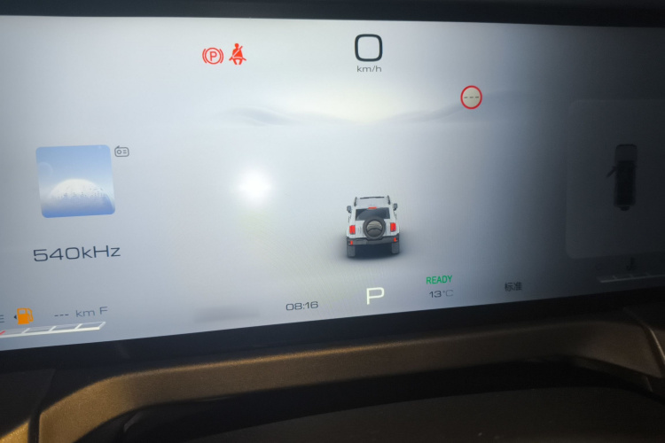 坦克300 2024款 2.0T 穿越者局部细节14