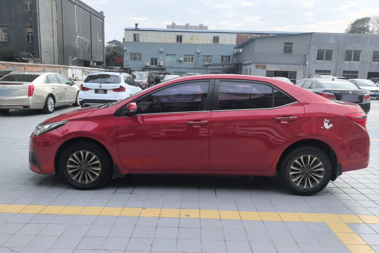 丰田 卡罗拉 2017款 改款 1.2T S-CVT GL车身外观4