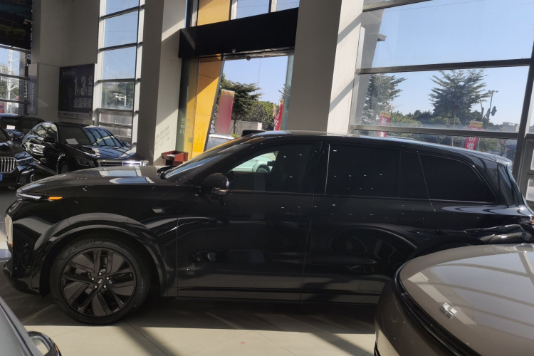 理想汽车 理想L9 2022款 Max车身外观6003