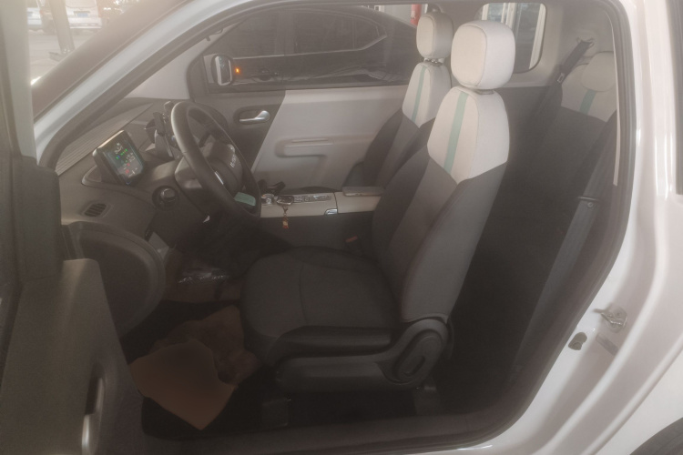 长安启源 长安Lumin 2025款 205km 香沁款中控内饰19