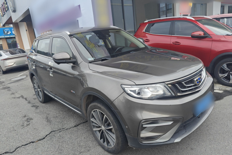 吉利汽车 博越 2018款 1.8TD 自动两驱智尊型4G互联版车身外观3