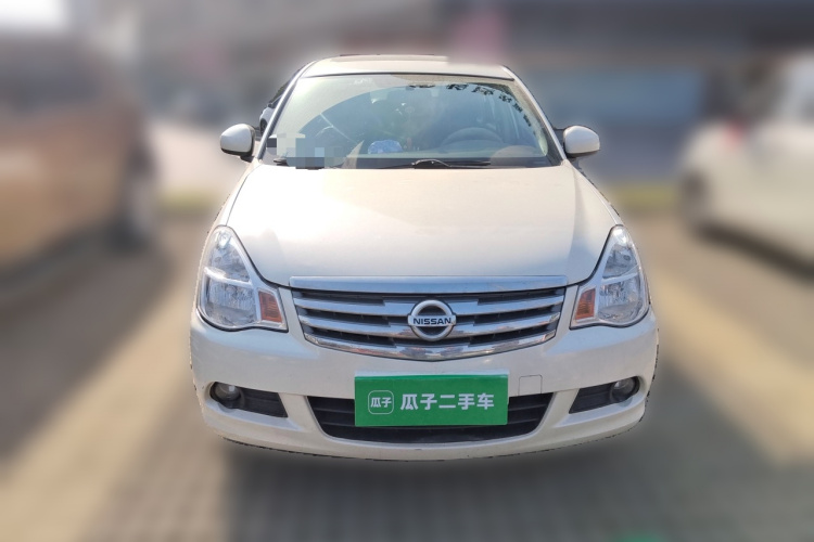 日产 轩逸 2016款 经典 1.6XE 自动领先版车身外观2