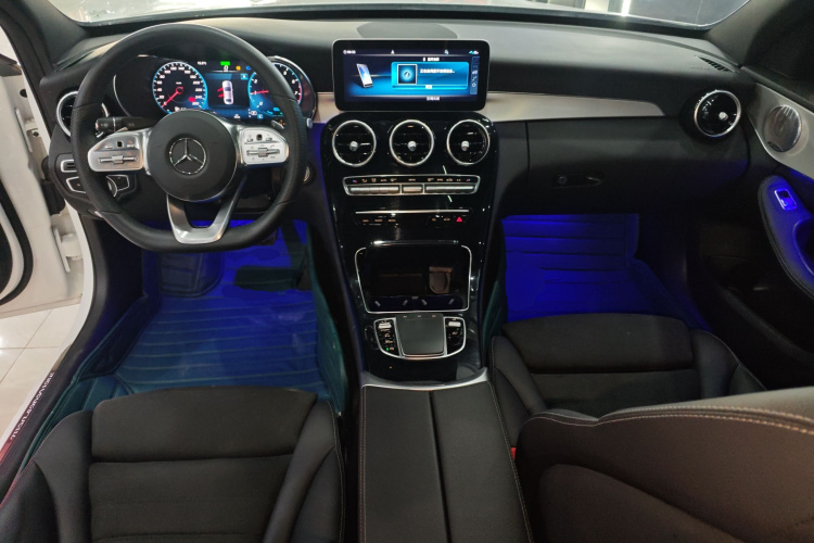 奔驰C级 2021款 C 260 星耀臻藏版中控内饰12