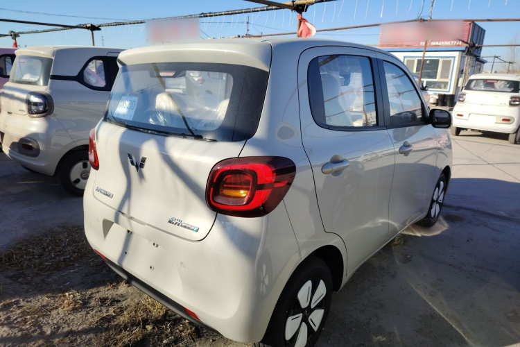 五菱汽车 宏光MINIEV 2025款 四门版 进阶款车身外观7