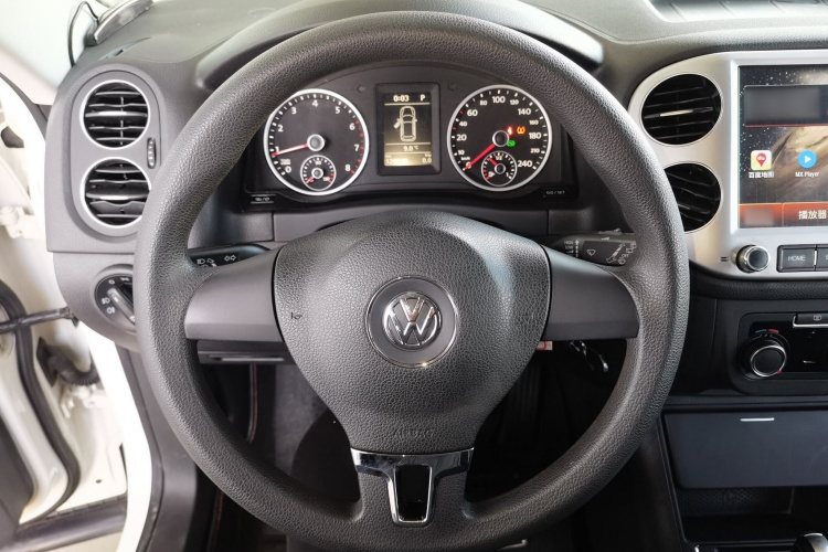 大众 途观 2015款 1.8TSI 自动两驱风尚版中控内饰13