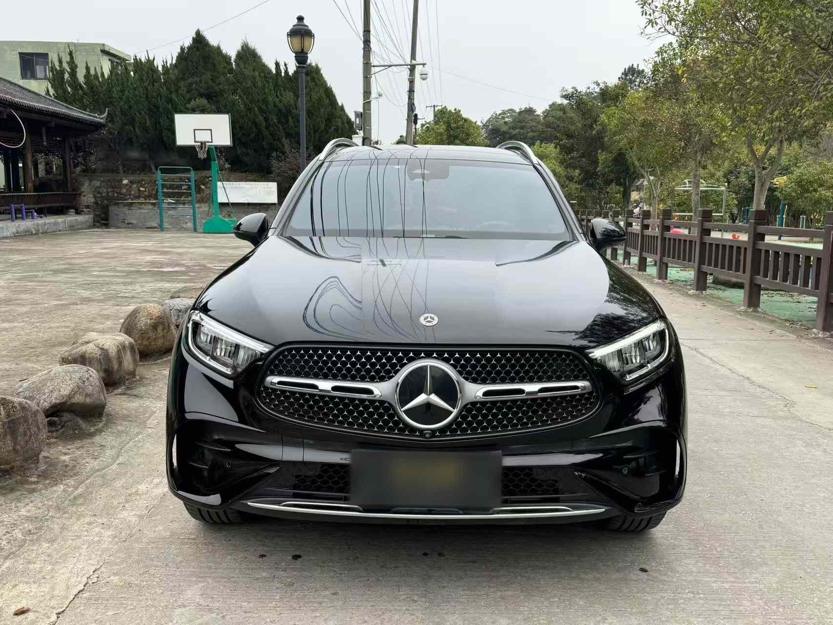 奔驰GLC 2024款 改款 GLC 300 L 4MATIC 动感型 5座(2)