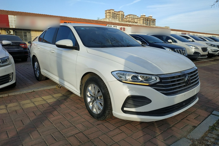 大众 朗逸 2023款 改款 1.5L 自动得逸版车身外观3