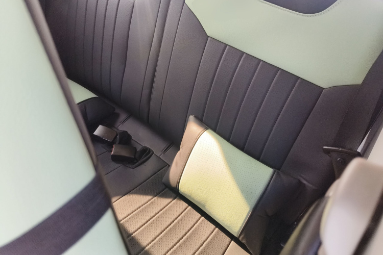 五菱汽车 宏光MINIEV 2021款 马卡龙臻享款 磷酸铁锂中控内饰21