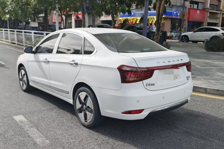 东风风神E70 2021款 改款二 500 超悦版车身外观6005