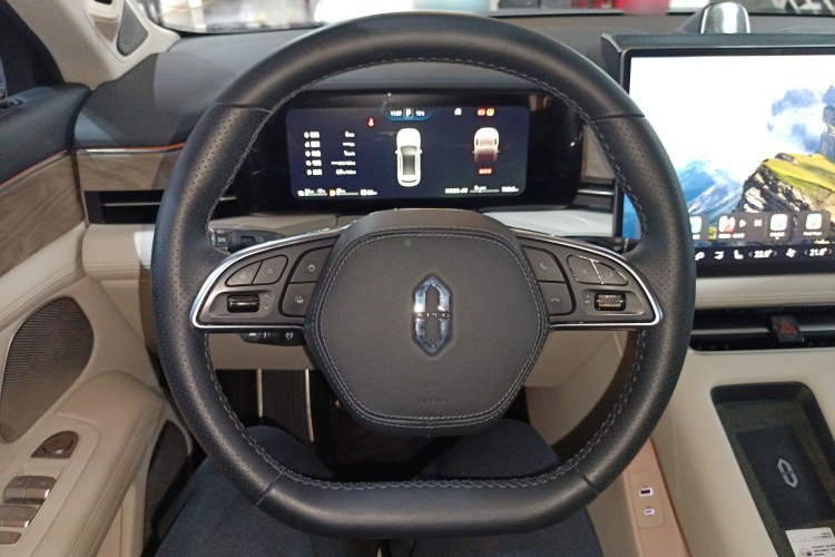 鸿蒙智行 问界M5 2022款 增程四驱至臻版局部细节13