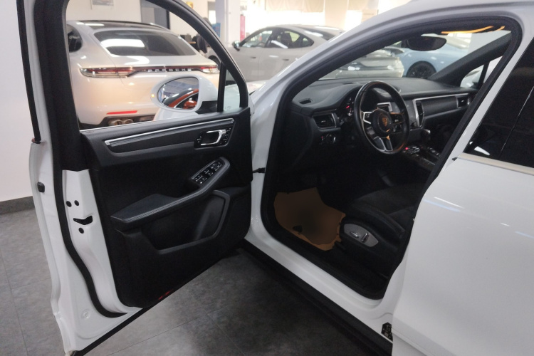 保时捷 2017款  Macan 2.0T中控内饰20